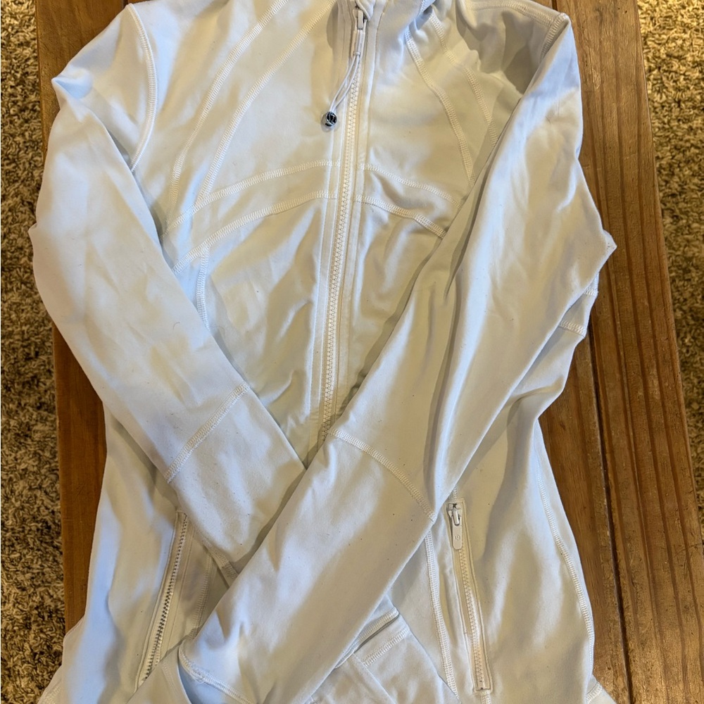 White Lululemon define jacket